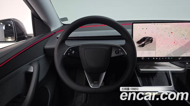Tesla Model Y RWD 2025 — фото 17