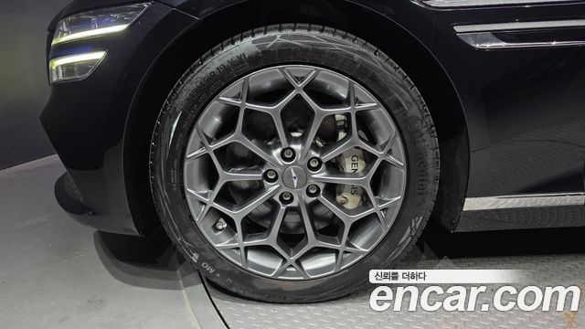 Genesis G80 (RG3) Gasoline 2.5 Turbo AWD 2022 — фото 5