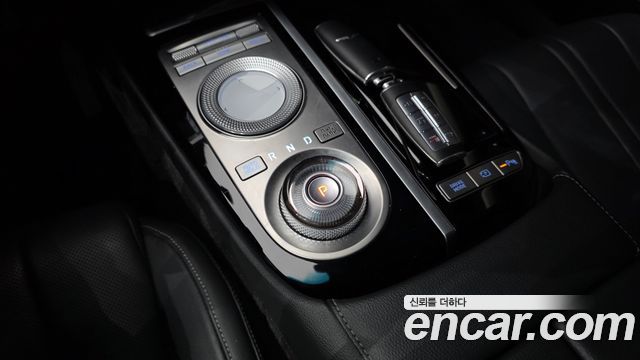 Genesis G80 (RG3) Gasoline 2.5 Turbo AWD 2022 — фото 9