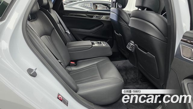 Genesis G80 3.3 GDI AWD Premium Luxury 2018 — фото 16