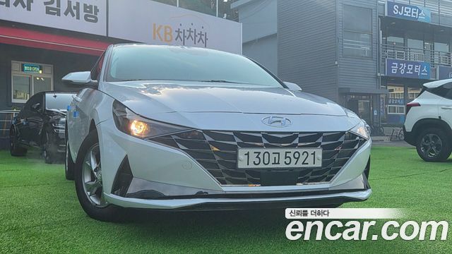 Hyundai Avante (CN7) 1.6 Smart