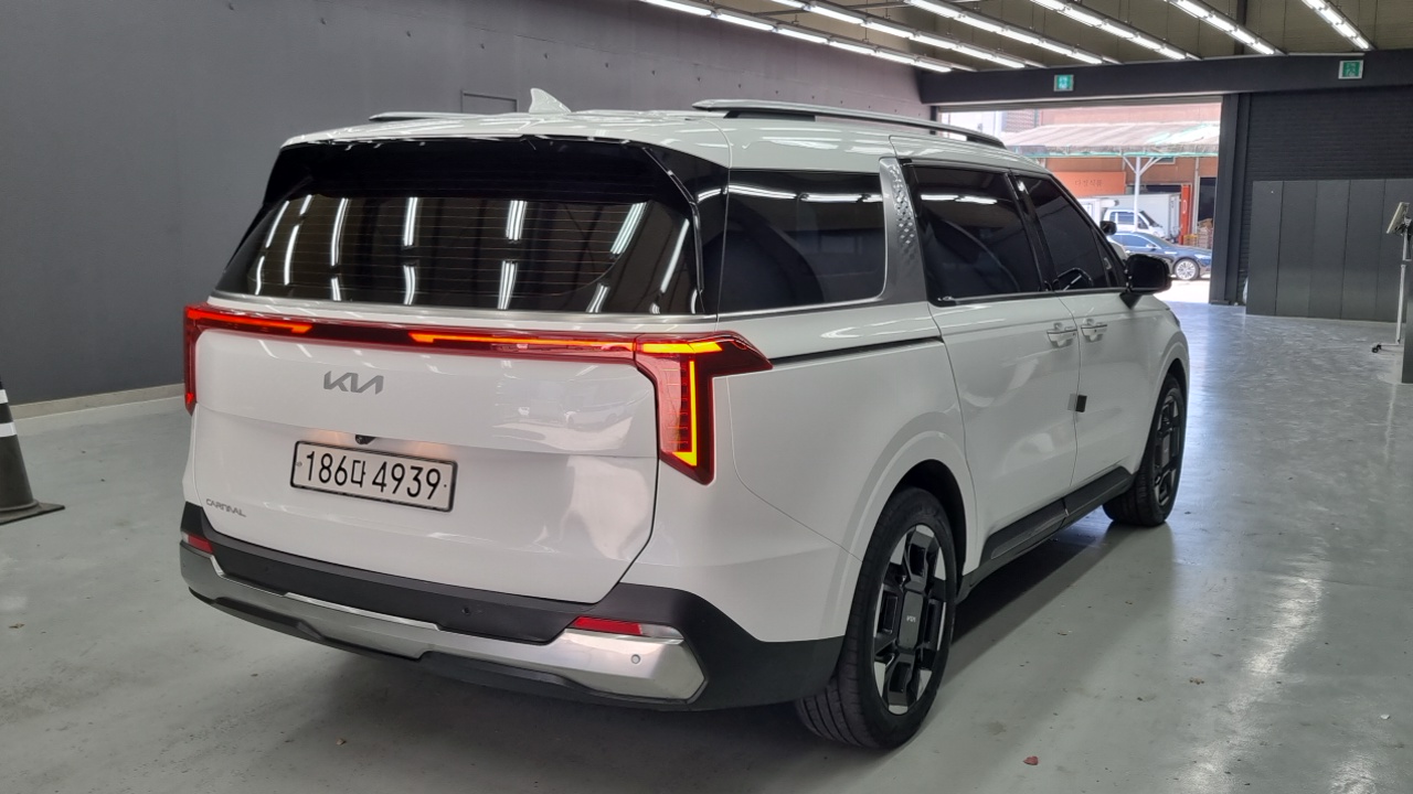 Kia Carnival (IV) Diesel 9-Seater Noblesse 2024 — фото 2