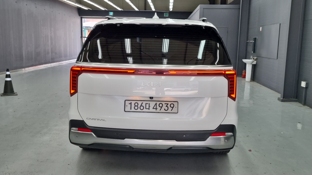 Kia Carnival (IV) Diesel 9-Seater Noblesse 2024 — фото 4