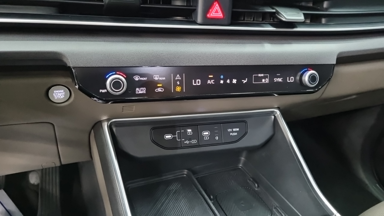 Kia Carnival (IV) Diesel 9-Seater Noblesse 2024 — фото 17