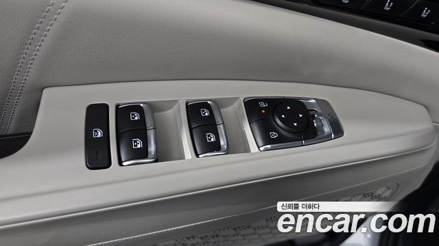 Kia Carnival (IV) HEV 9seater Signature 2025 — фото 35