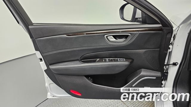 Renault Korea SM6 2.0 LPe RE (Disabled) 2019 — фото 24