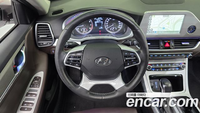 Hyundai Grandeur (IG) 2.4 Premium 2019 — фото 13