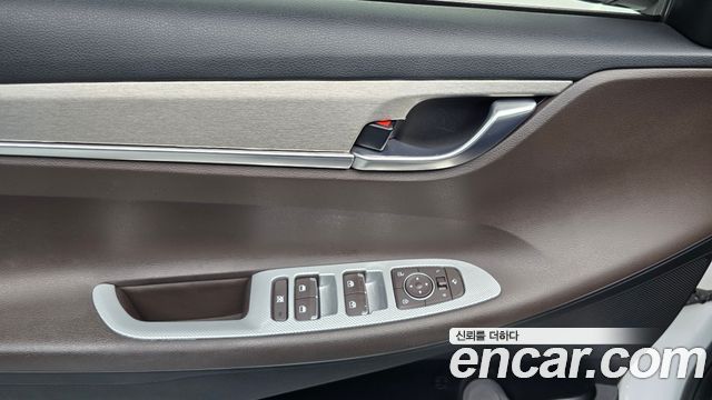 Hyundai Grandeur (IG) 2.4 Premium 2019 — фото 27