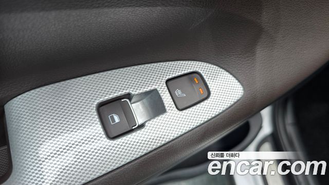 Hyundai Grandeur (IG) 2.4 Premium 2019 — фото 30