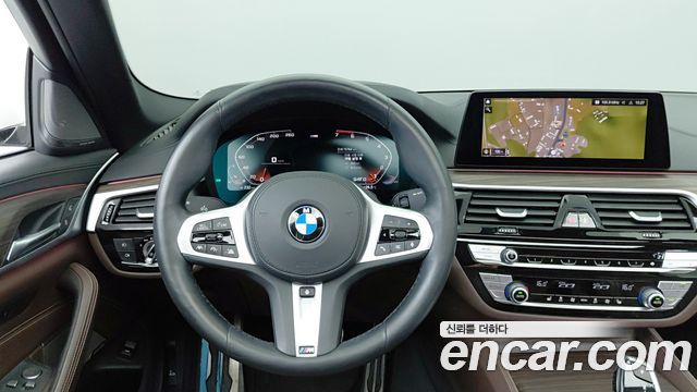 BMW 5 Series (G30) 520i M Sport 2020 — фото 23
