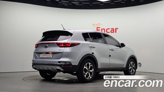 Kia Sportage The Bold Diesel 2.0 2WD Trendy 2020 — фото 2