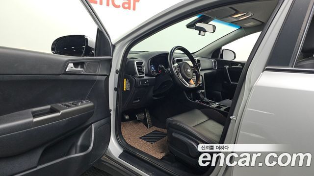 Kia Sportage The Bold Diesel 2.0 2WD Trendy 2020 — фото 10