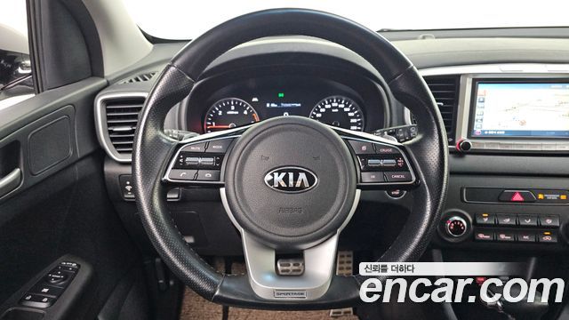 Kia Sportage The Bold Diesel 2.0 2WD Trendy 2020 — фото 15