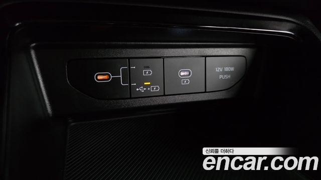 Kia K5 (III) 1.6 Turbo Prestige 2025 — фото 17