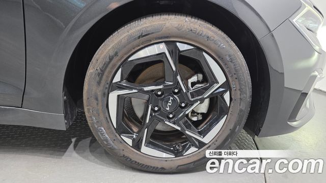 Kia K5 (III) 1.6 Turbo Prestige 2025 — фото 21