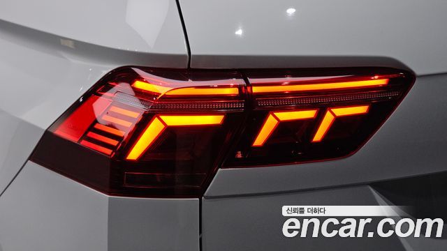 Volkswagen Tiguan (II) 2.0 TDI 4Motion Prestige 2023 — фото 23
