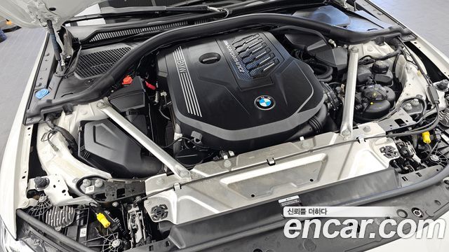 BMW 4 Series (G22) M440i xDrive Online Exclusive Convertible 2024 — фото 6