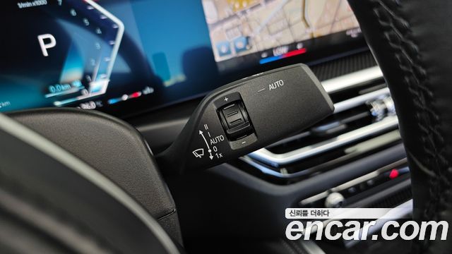 BMW 4 Series (G22) M440i xDrive Online Exclusive Convertible 2024 — фото 19
