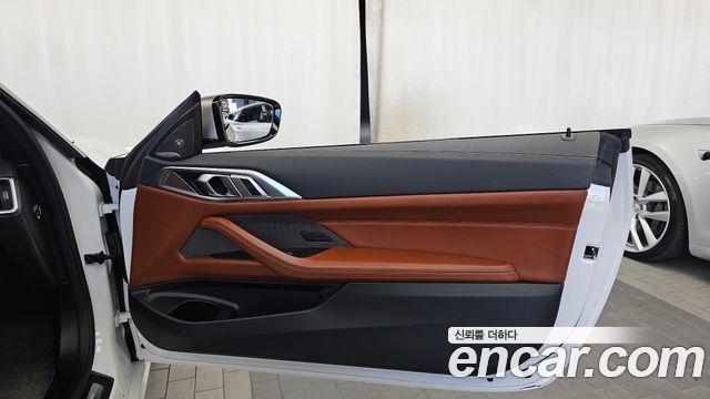 BMW 4 Series (G22) M440i xDrive Online Exclusive Convertible 2024 — фото 25