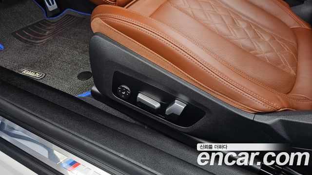 BMW 4 Series (G22) M440i xDrive Online Exclusive Convertible 2024 — фото 26