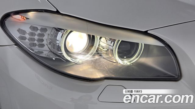 BMW 5 Series (F10) 528i xDrive 2013 — фото 28