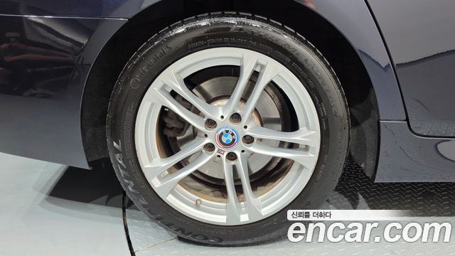 BMW 5 Series (F10) 528i xDrive M Aero Dynamic 2016 — фото 5