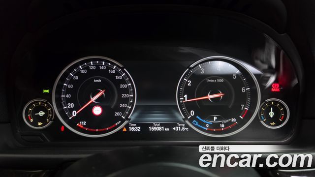 BMW 5 Series (F10) 528i xDrive M Aero Dynamic 2016 — фото 8