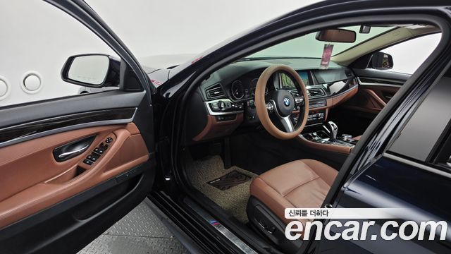 BMW 5 Series (F10) 528i xDrive M Aero Dynamic 2016 — фото 10