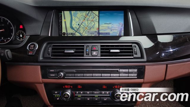 BMW 5 Series (F10) 528i xDrive M Aero Dynamic 2016 — фото 18