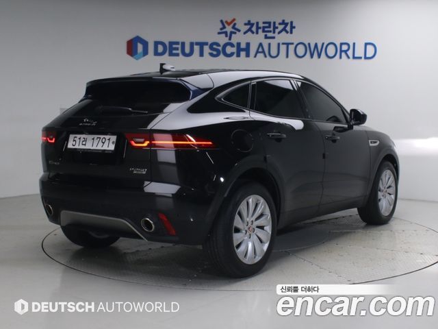 Jaguar E-PACE P250 SE 2018 — фото 2
