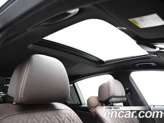BMW 5 Series (G30) 530i M Sport Package 2023 — фото 23