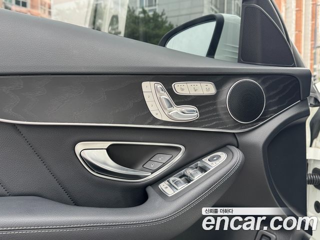 Mercedes-Benz C-Class (W205) C250 d 4MATIC 2018 — фото 16
