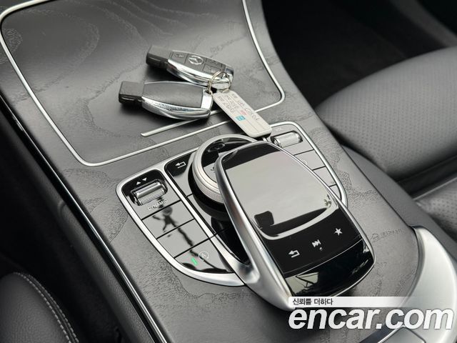 Mercedes-Benz C-Class (W205) C250 d 4MATIC 2018 — фото 20
