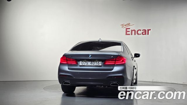 BMW 5 Series (G30) 520d xDrive M Sport Package 2017 — фото 4