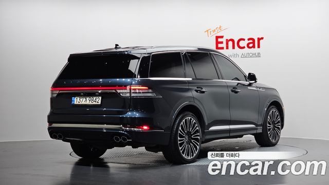Lincoln Aviator (II) 3.0 Black Label AWD 2022 — фото 2