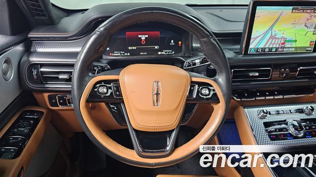 Lincoln Aviator (II) 3.0 Black Label AWD 2022 — фото 14