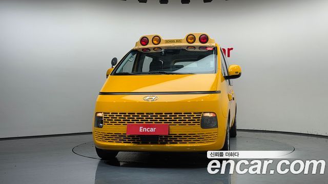 Hyundai Staria L3.5  Kinder Safety Car 11-Seater 2022 — фото 3