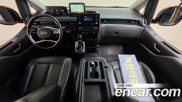 Hyundai Staria L3.5  Kinder Safety Car 11-Seater 2022 — фото 7