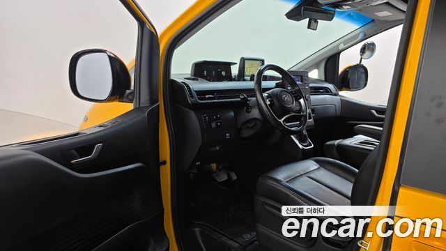 Hyundai Staria L3.5  Kinder Safety Car 11-Seater 2022 — фото 10