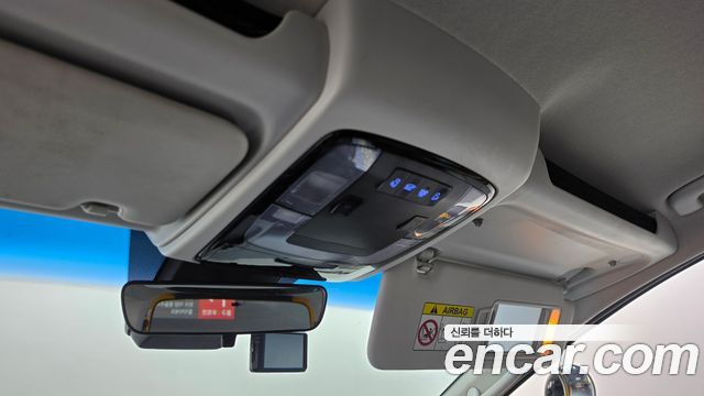 Hyundai Staria L3.5  Kinder Safety Car 11-Seater 2022 — фото 20