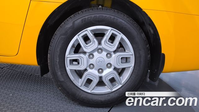 Hyundai Staria L3.5  Kinder Safety Car 11-Seater 2022 — фото 21