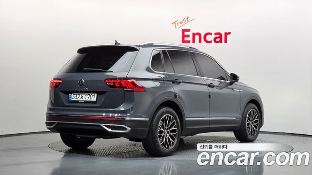 Volkswagen Tiguan (II) 2.0 TDI Premium 2024 — фото 2