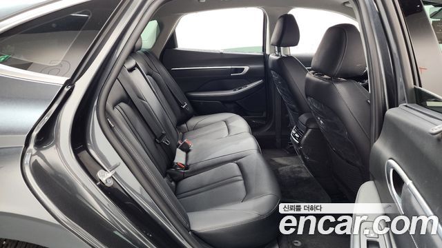 Hyundai Sonata The Edge (DN8) 2.0 LPG(Disabled) Exclusive 2026 — фото 11