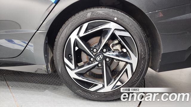 Hyundai Sonata The Edge (DN8) 2.0 LPG(Disabled) Exclusive 2026 — фото 21