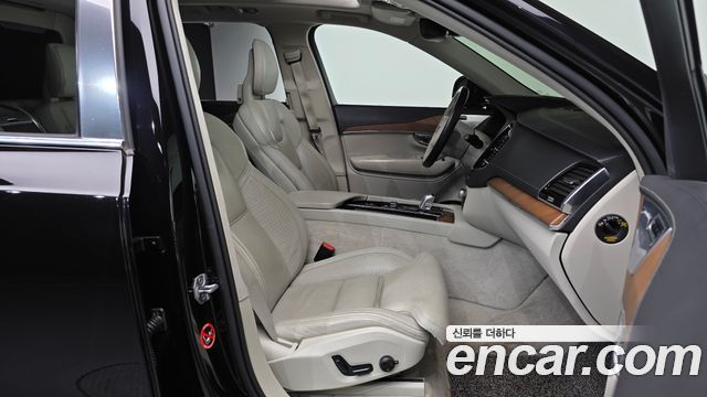Volvo XC90 (II) T8 Excellence Hybrid 2018 — фото 11