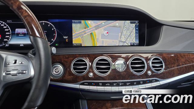 Mercedes-Benz S-Class (W222) S560L 4MATIC 2019 — фото 12