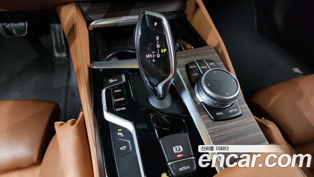 BMW 5 Series (G30) 520d M Sport Package Plus 2017 — фото 9
