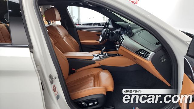 BMW 5 Series (G30) 520d M Sport Package Plus 2017 — фото 11