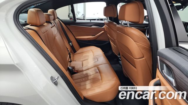 BMW 5 Series (G30) 520d M Sport Package Plus 2017 — фото 12