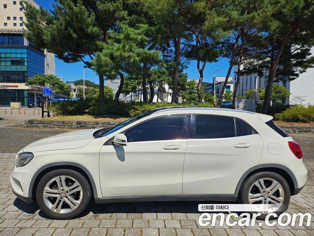Mercedes-Benz GLA-Class (X156) GLA200 CDI 2015 — фото 4